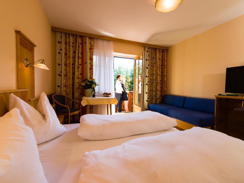 Gasthof Hotel Schmied Arnfels Dış mekan fotoğraf